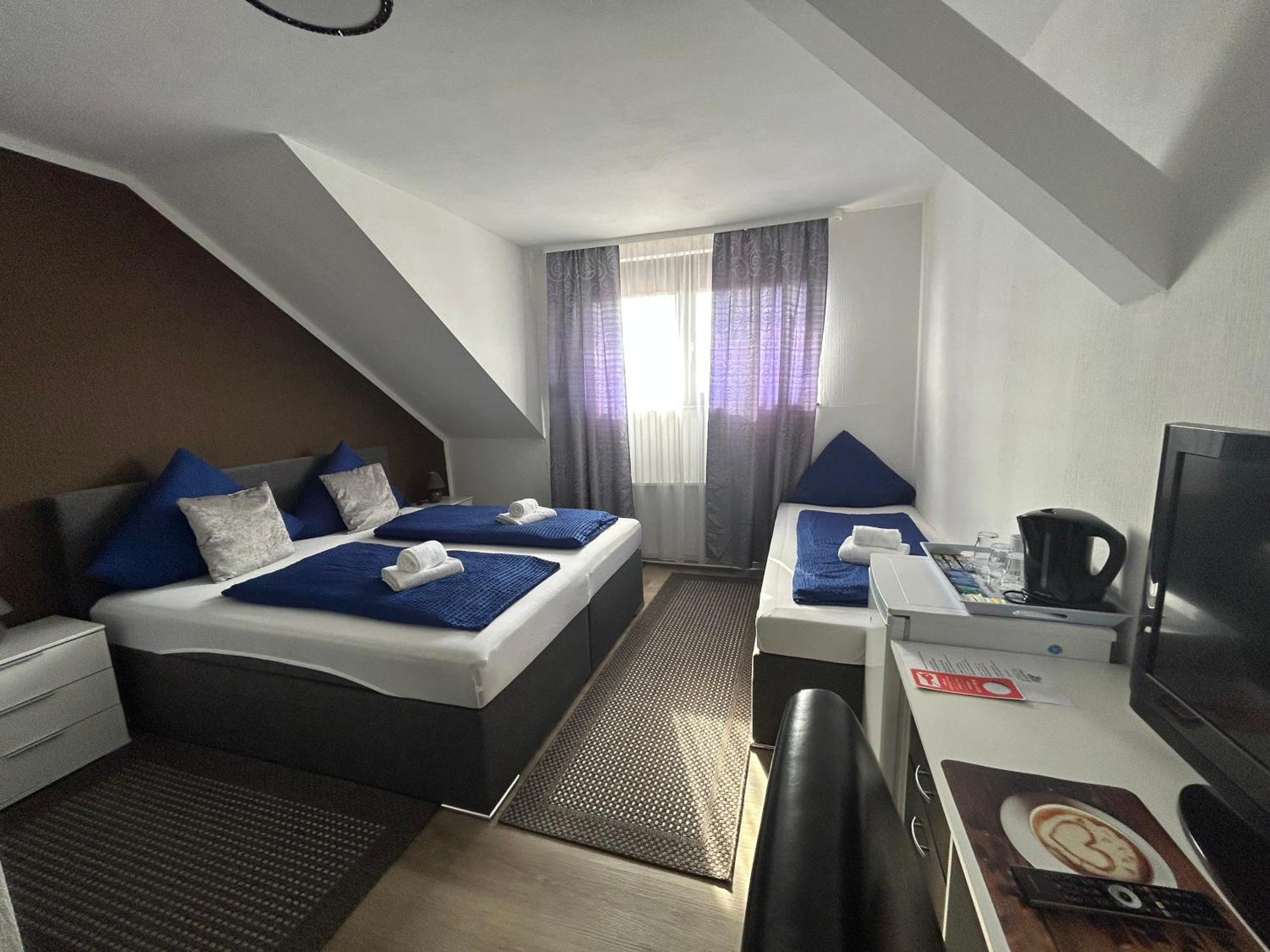 Hasselberg Hotel 2*
